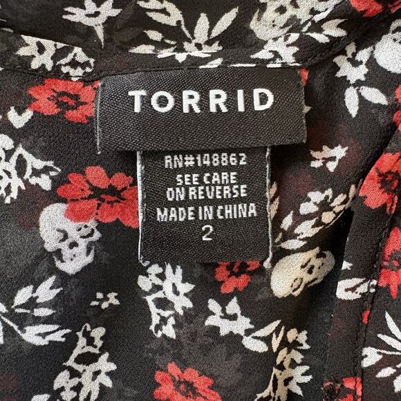 Torrid Black Skull & Roses Chiffon Back Bow Sheer Blouse with Red Jacket Size 2X - Picture 10 of 16